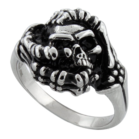 products/ladies-stainless-steel-holding-skull-ring-24.jpg