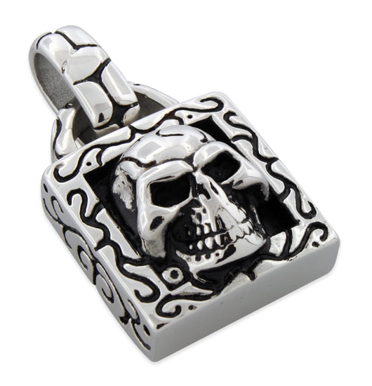 products/stainless-steel-framed-skull-pendant-23_722b327d-dfdf-4408-86f1-cb378a76596b.jpg
