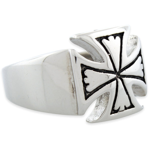 products/stainless-steel-iron-cross-with-spade-ring-11.jpg