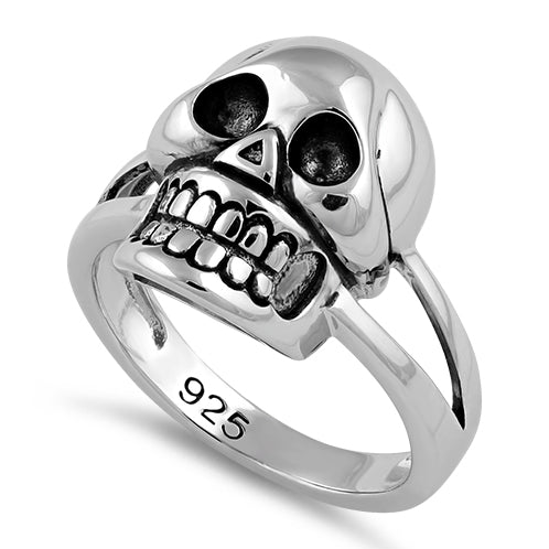 products/sterling-silver-skull-ring-92_c6f1cff5-c60d-4bfd-b1a8-56d3b0f41905.jpg